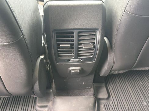 Used 2018 Ford Escape SE w/ SE Sport Appearance Package AWD/4WD image 20