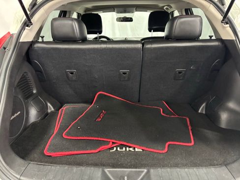 Used 2011 Nissan Juke SL image 28