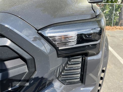 Used 2024 Toyota Tacoma SR5 image 8