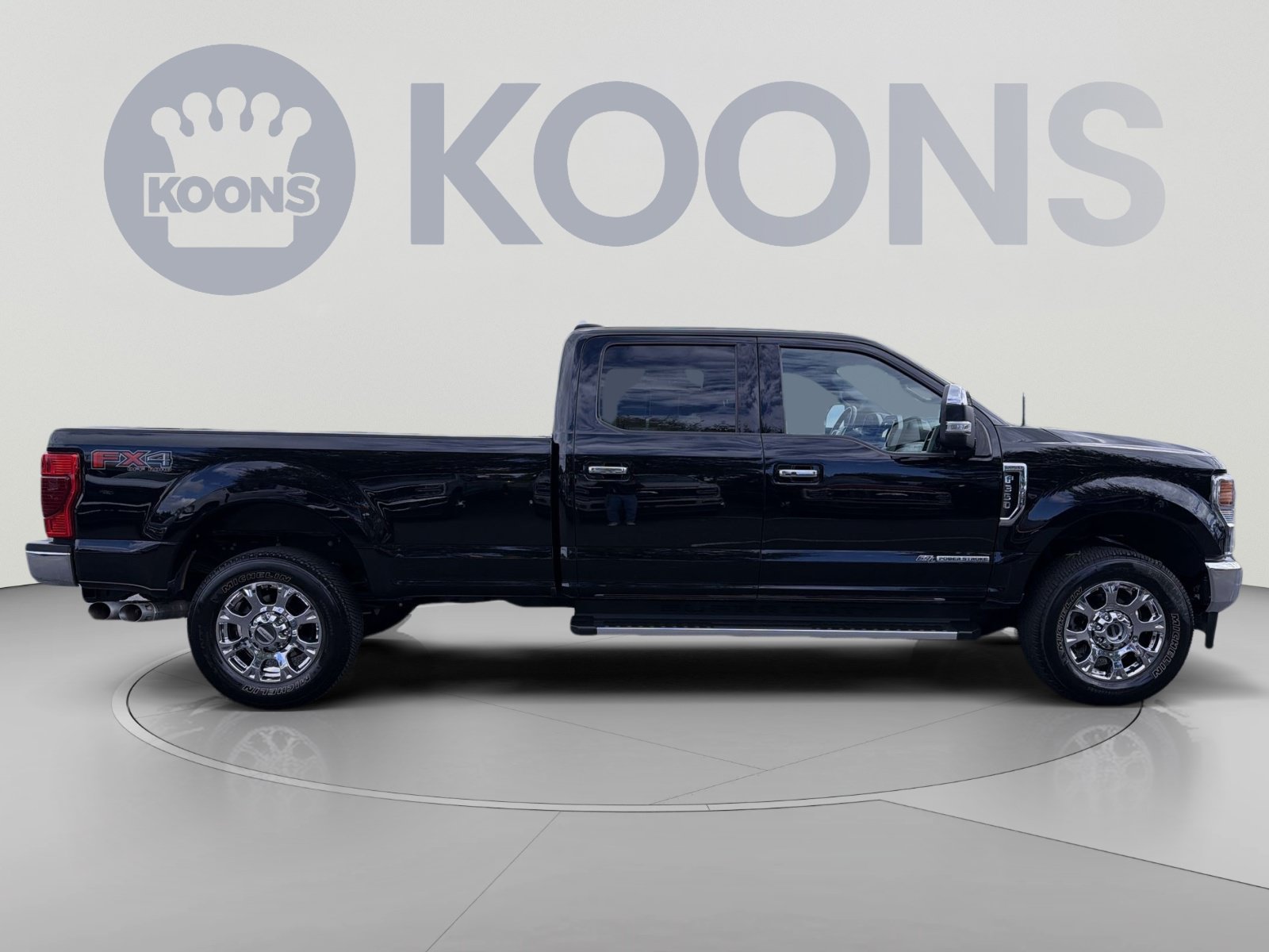 Used 2022 Ford F350 Lariat w/ Lariat Ultimate Package AWD/4WD image 8