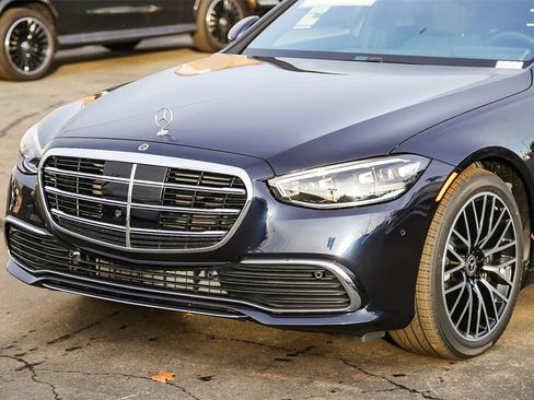 Used 2024 Mercedes-Benz S 580 4MATIC Sedan image 7