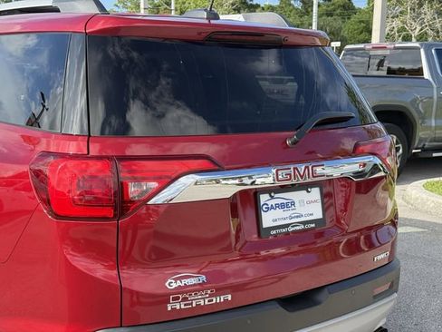 Used 2019 GMC Acadia SLT AWD/4WD image 10