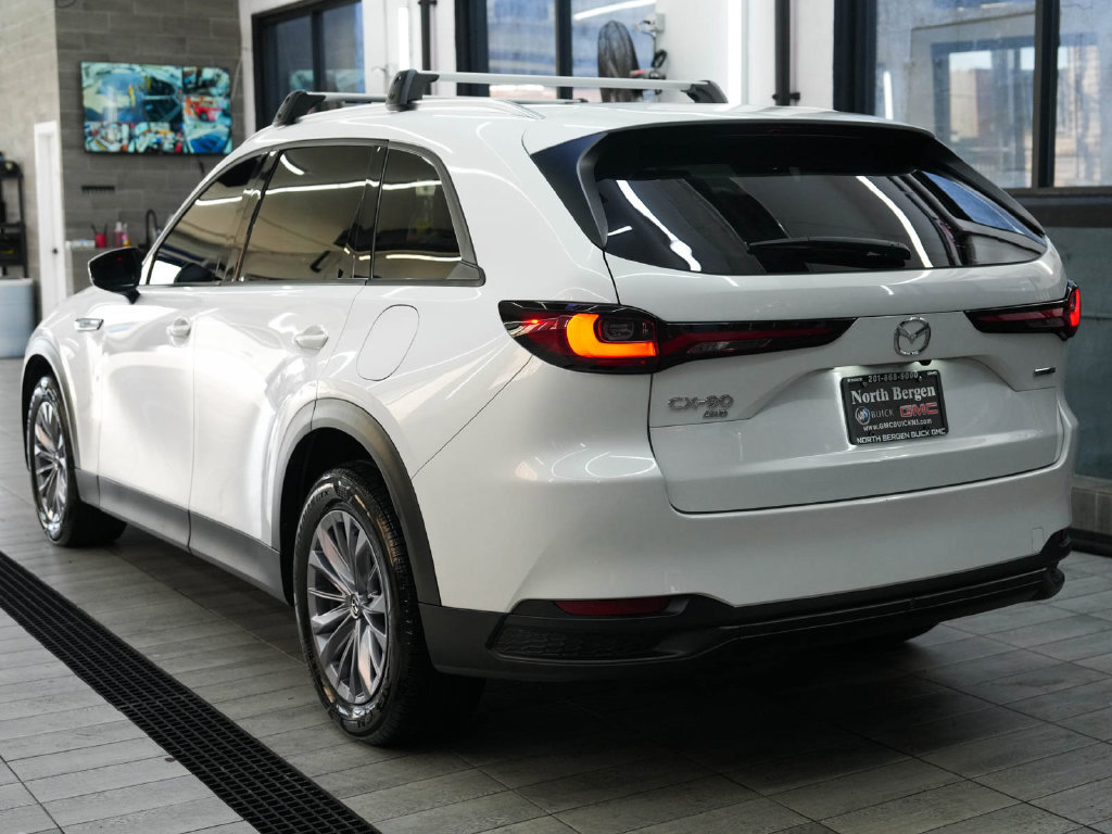 Used 2024 MAZDA CX-90 Plug-In Hybrid w/ Preferred AWD/4WD image 6