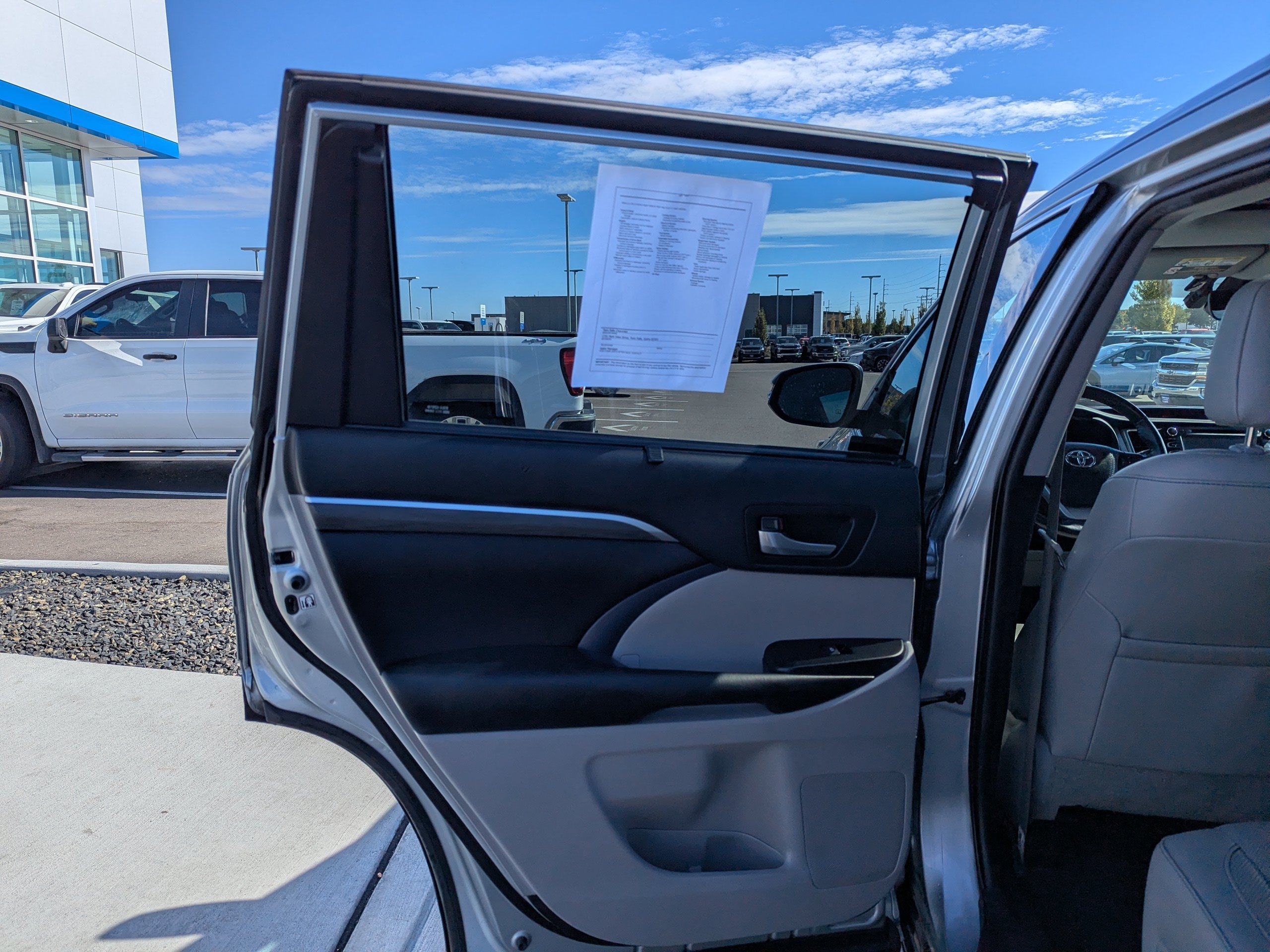 Used 2019 Toyota Highlander Limited AWD/4WD image 28