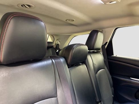 Used 2019 Dodge Journey GT w/ Driver Convenience Group image 30