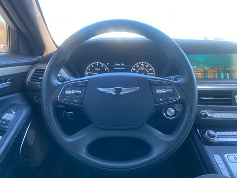 Used 2021 Genesis G90 3.3T Premium image 13