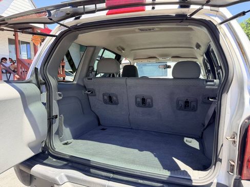 Used 2006 Jeep Liberty Renegade AWD/4WD image 5