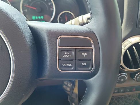 Used 2015 Jeep Wrangler Unlimited Sahara w/ Dual Top Group AWD/4WD image 24