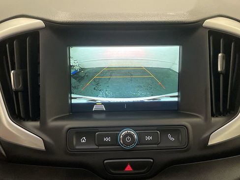 Used 2019 GMC Terrain SLE w/ LPO, Floor Liner Package AWD/4WD image 8