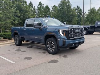 Used 2025 GMC Sierra 2500 Denali Ultimate AWD/4WD video 1
