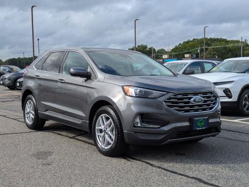 Used 2022 Ford Edge SEL w/ Convenience Package AWD/4WD image 3