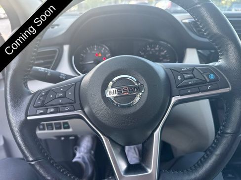 Used 2022 Nissan Rogue Sport SV w/ Technology Package AWD/4WD image 23