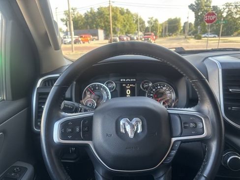 Used 2020 RAM 1500 Big Horn image 15