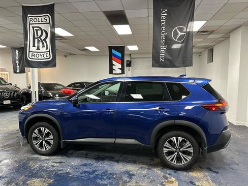Used 2021 Nissan Rogue SV AWD/4WD image 10