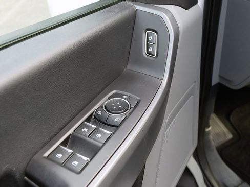 Used 2023 Ford F250 XLT AWD/4WD image 24