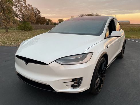 Used 2017 Tesla Model X P100D image 86