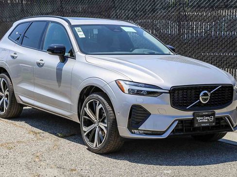 New 2025 Volvo XC60 B5 Ultra w/ Protection Package Premier image 3