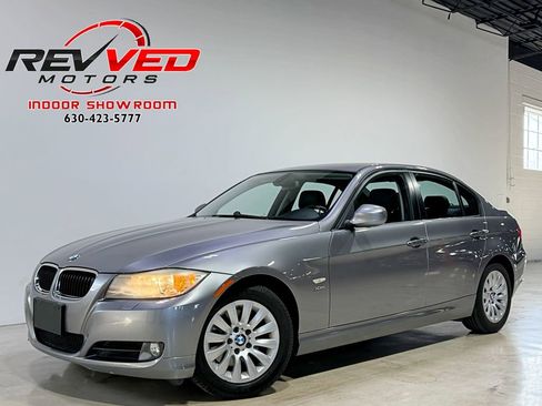 Used 2009 BMW 328i xDrive Sedan image 1