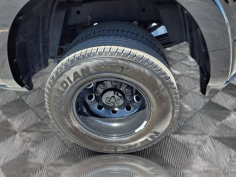 Certified 2025 RAM 3500 Limited AWD/4WD image 22