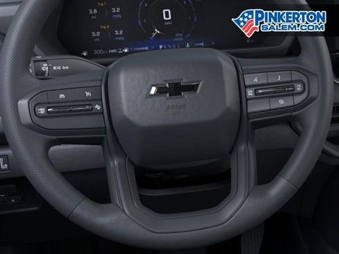 New 2026 Chevrolet Colorado Trail Boss w/ LPO, Chrome Decal Package AWD/4WD image 19