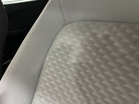 Used 2020 Ford Escape SE image 17