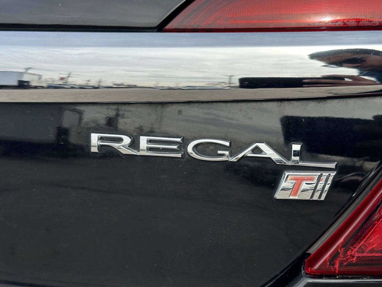 Used 2015 Buick Regal Premium w/ Experience Buick Package FWD image 36
