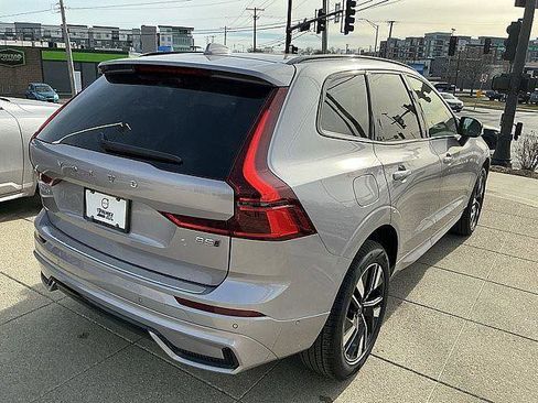 New 2026 Volvo XC60 B5 Plus w/ Protection Package Premier AWD/4WD image 6