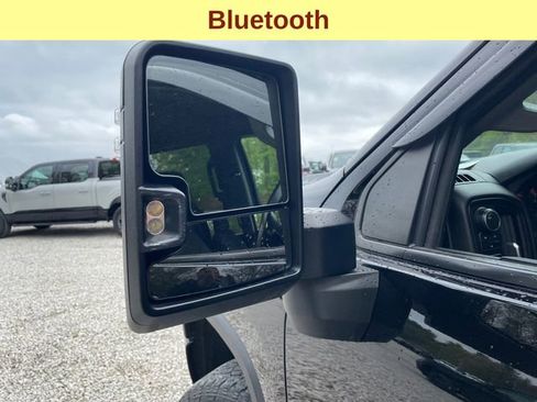 Used 2022 Chevrolet Silverado 2500 Custom w/ Custom Value Package AWD/4WD image 7
