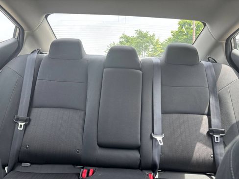 Used 2025 Nissan Altima 2.5 SV FWD image 33