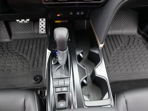 New 2026 Toyota Camry SE w/ Convenience Package image 7