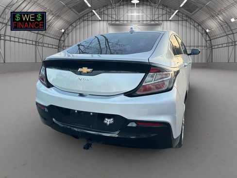 Used 2017 Chevrolet Volt LT image 4