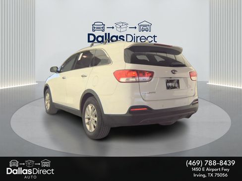 Used 2016 Kia Sorento FWD w/ LX Convenience Package image 9