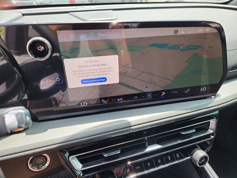 New 2025 Chevrolet Traverse LT w/ Enhanced Driving Package image 22