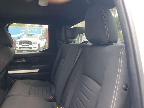 Used 2024 Toyota Tacoma TRD Sport image 11