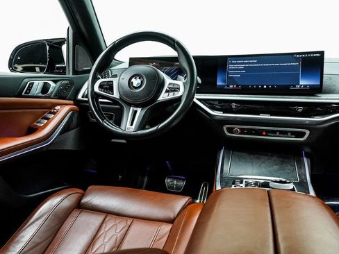 Used 2024 BMW X7 M60i w/ Executive Package image 19