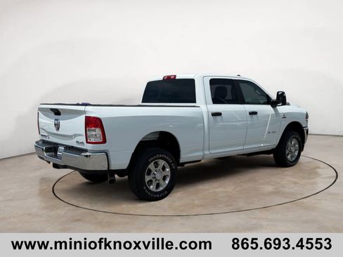 Used 2023 RAM 2500 Big Horn w/ Cold Weather Group AWD/4WD image 3