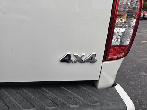 Used 2017 Nissan Frontier S image 8