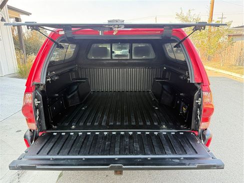 Used 2005 Toyota Tacoma 4x4 Double Cab image 42