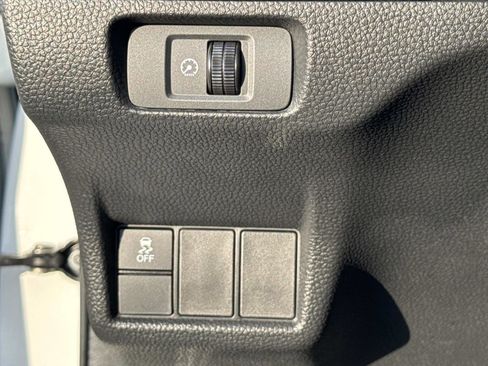Used 2025 Honda Civic Sport image 11