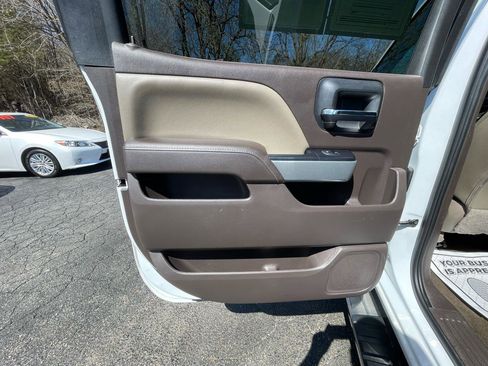 Used 2016 Chevrolet Silverado 1500 LTZ Z71 w/ LTZ Plus Package image 19