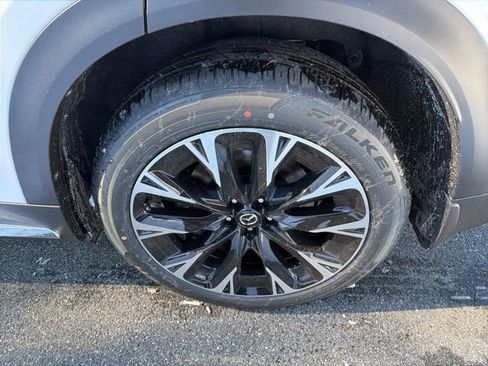 New 2026 MAZDA CX-90 Plug-In Hybrid w/ Premium Plus image 6