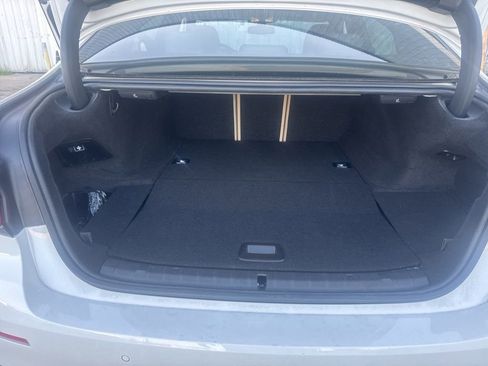 Used 2023 BMW 530e 530e iPerformance w/ Convenience Package image 21