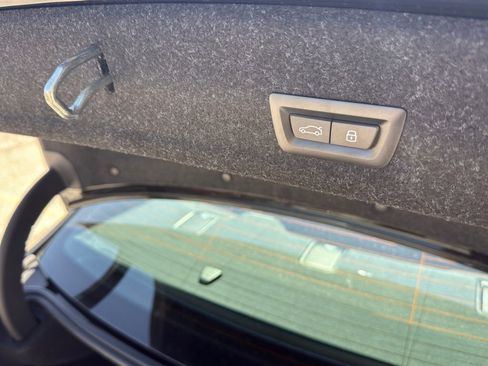 Used 2025 BMW 330i xDrive Sedan image 14