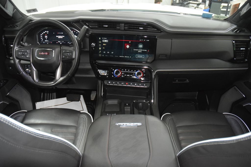 Used 2025 GMC Sierra 2500 AT4X AWD/4WD image 36