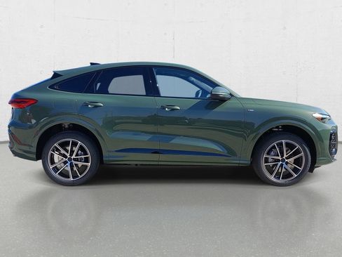 New 2026 Audi Q5 Premium Plus AWD/4WD image 4