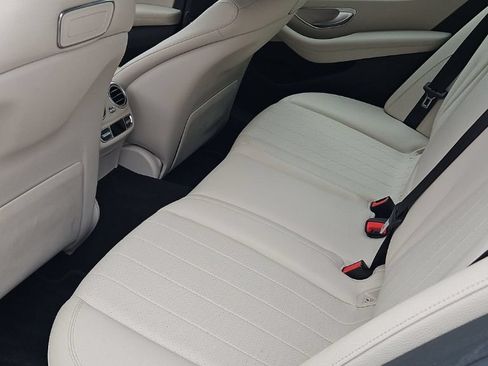 Used 2019 Mercedes-Benz E 450 4MATIC Wagon w/ Premium Package image 20