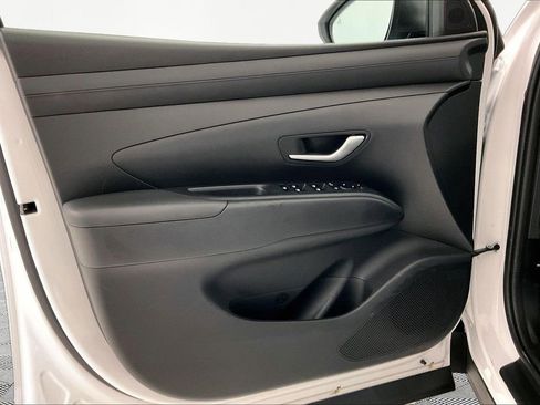 Used 2025 Hyundai Tucson SEL image 17