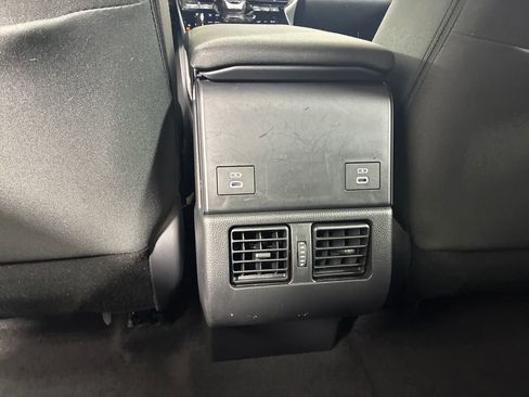 Used 2024 Subaru Solterra Premium AWD/4WD image 17