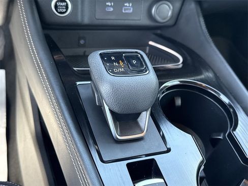 Certified 2021 Nissan Rogue Platinum image 37