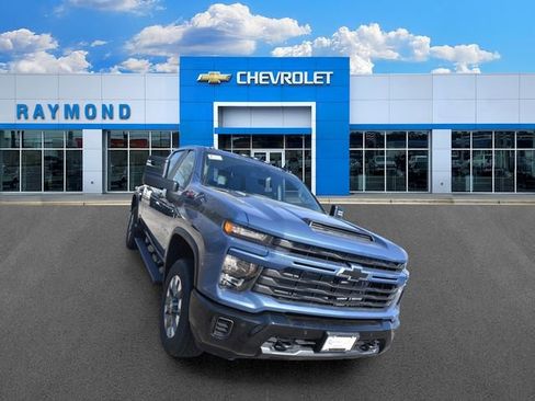 New 2026 Chevrolet Silverado 2500 Custom w/ Custom Value Package AWD/4WD image 10